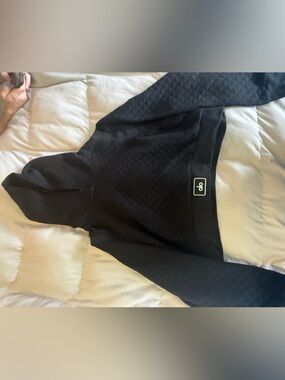 ALO Yoga Black Quilted Pullover Hoodie